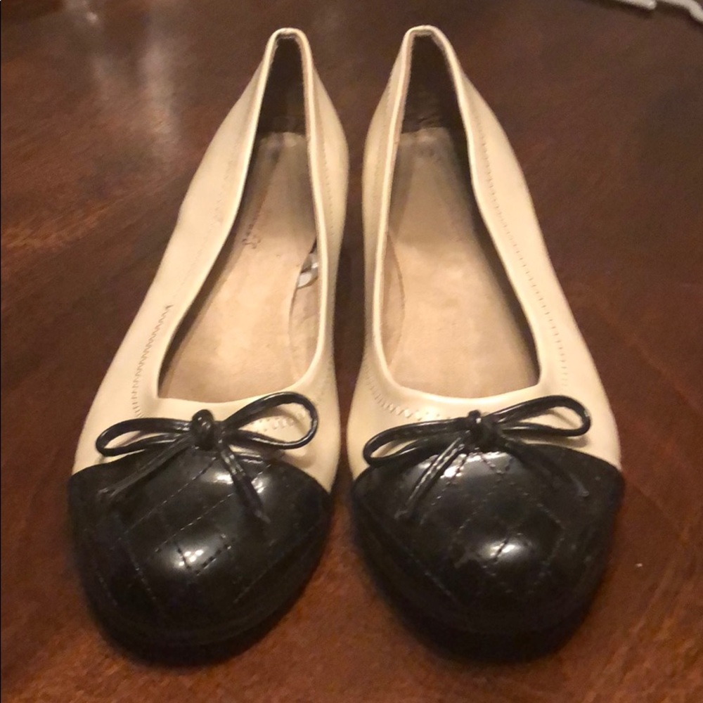 Dress shoes